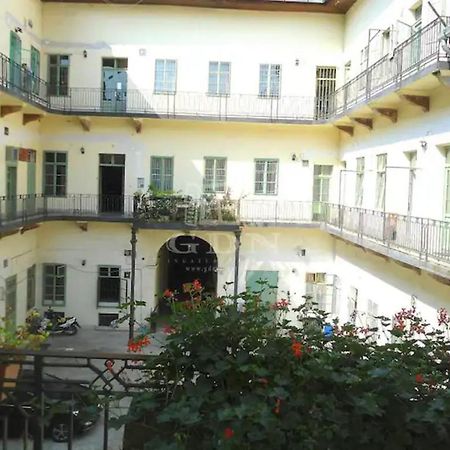 3Bdr-2Bath-3Ac Design Apt, Central, Secured Parking, Quiet Budapest Kültér fotó