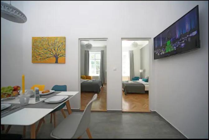 3Bdr-2Bath-3Ac Design Apt, Central, Secured Parking, Quiet Budapest Kültér fotó